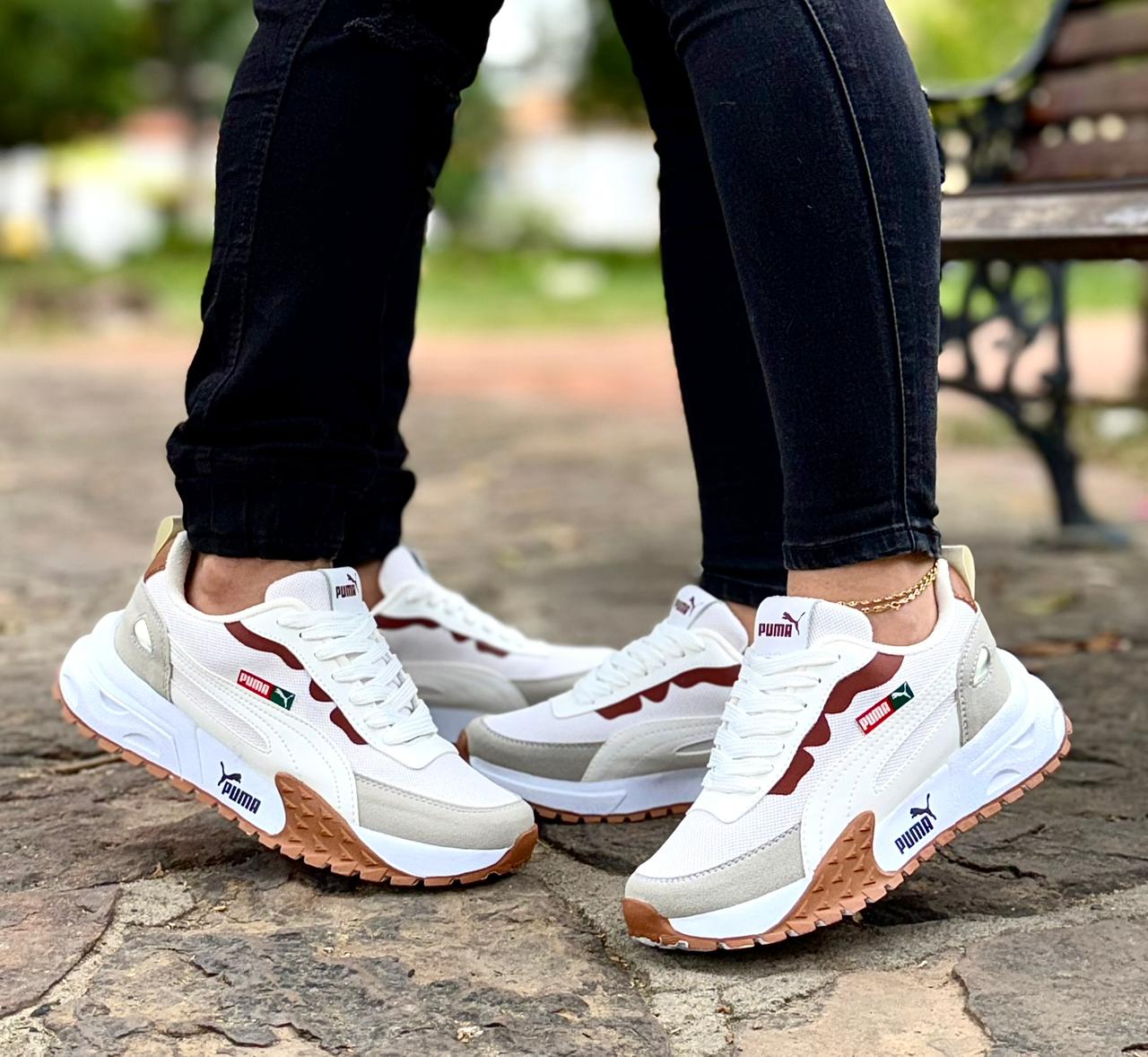 🏎️ TENIS PUMA FERRARI